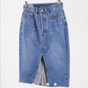 Levi’s Deconstructed Skirt Size 27